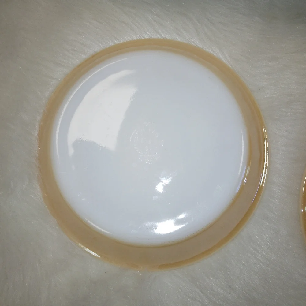 VINTAGE FIRE KING 9 Peach Luster 9 inch pie plate, GUC